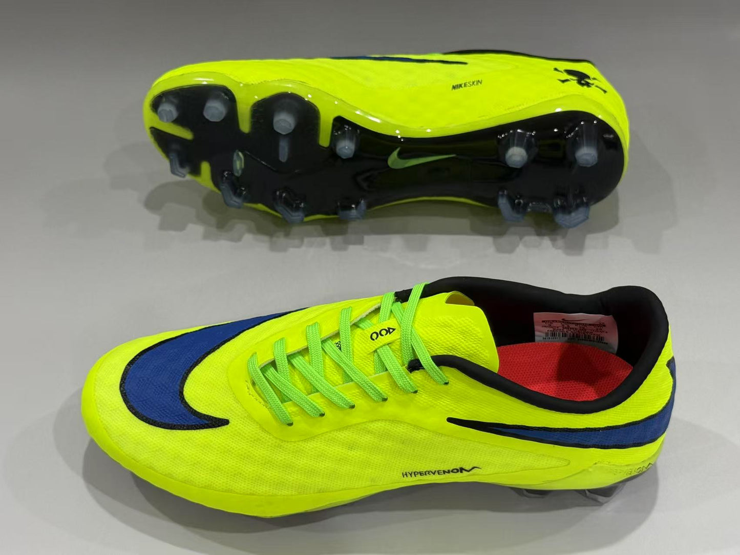 Nike Hypervenom Elite