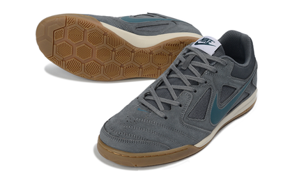 Nike Supreme Futsal