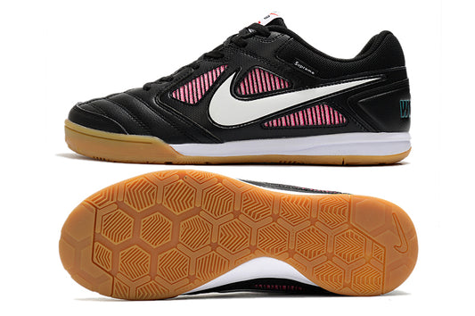 Nike Supreme Futsal