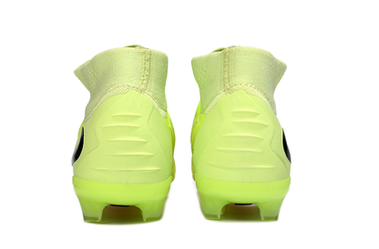 NK Guayos Phantom GX 6 Bota