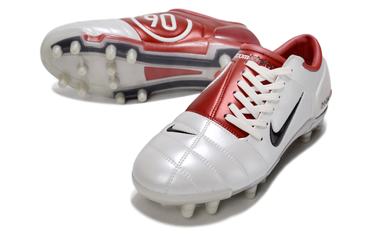 Nike Total 90