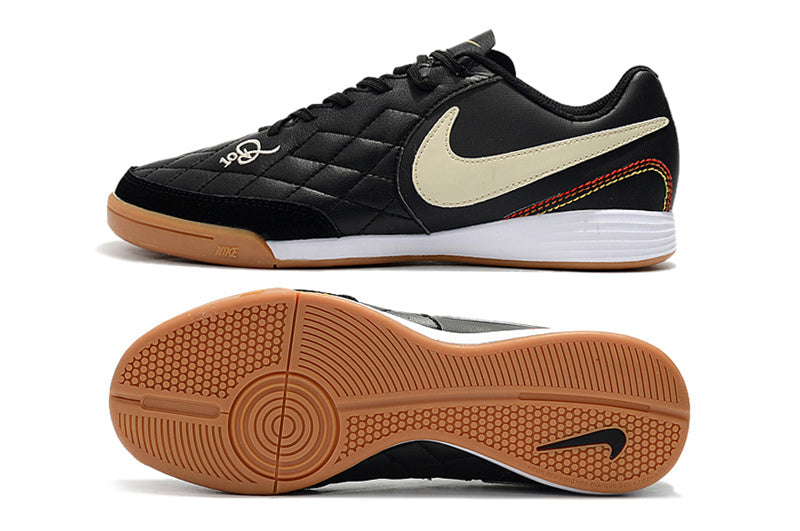 Nike Tiempo R10
