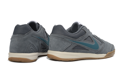 Nike Supreme Futsal